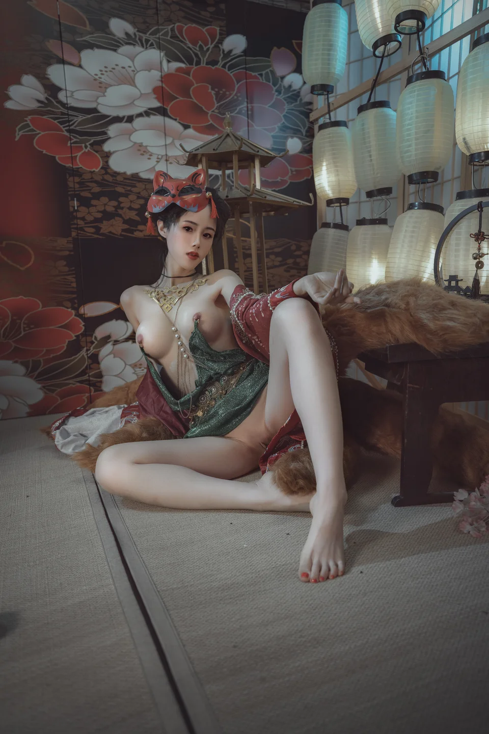 钛合金TiTi - 青丘赤狐 [64P-825MB] tg@simisebaisi 【丝足阁】042.webp